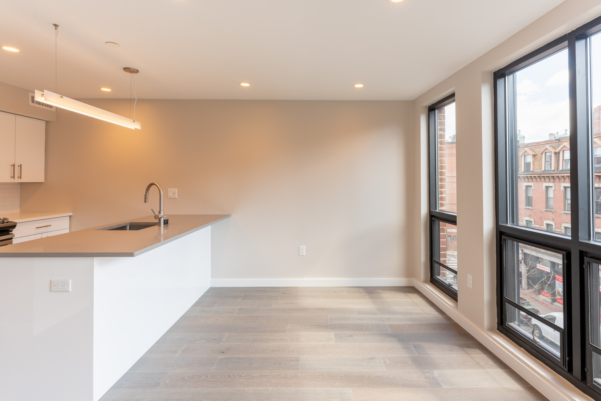 244 Hanover St, North End