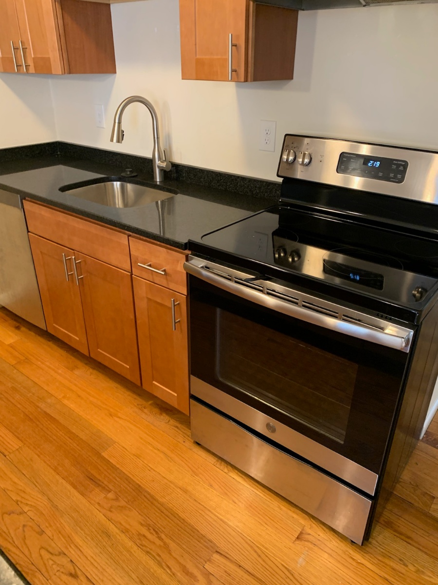 1 bed, 2 bath apartment for rent at 520 Main St Unit 17, Waltham — photo 3 of 12