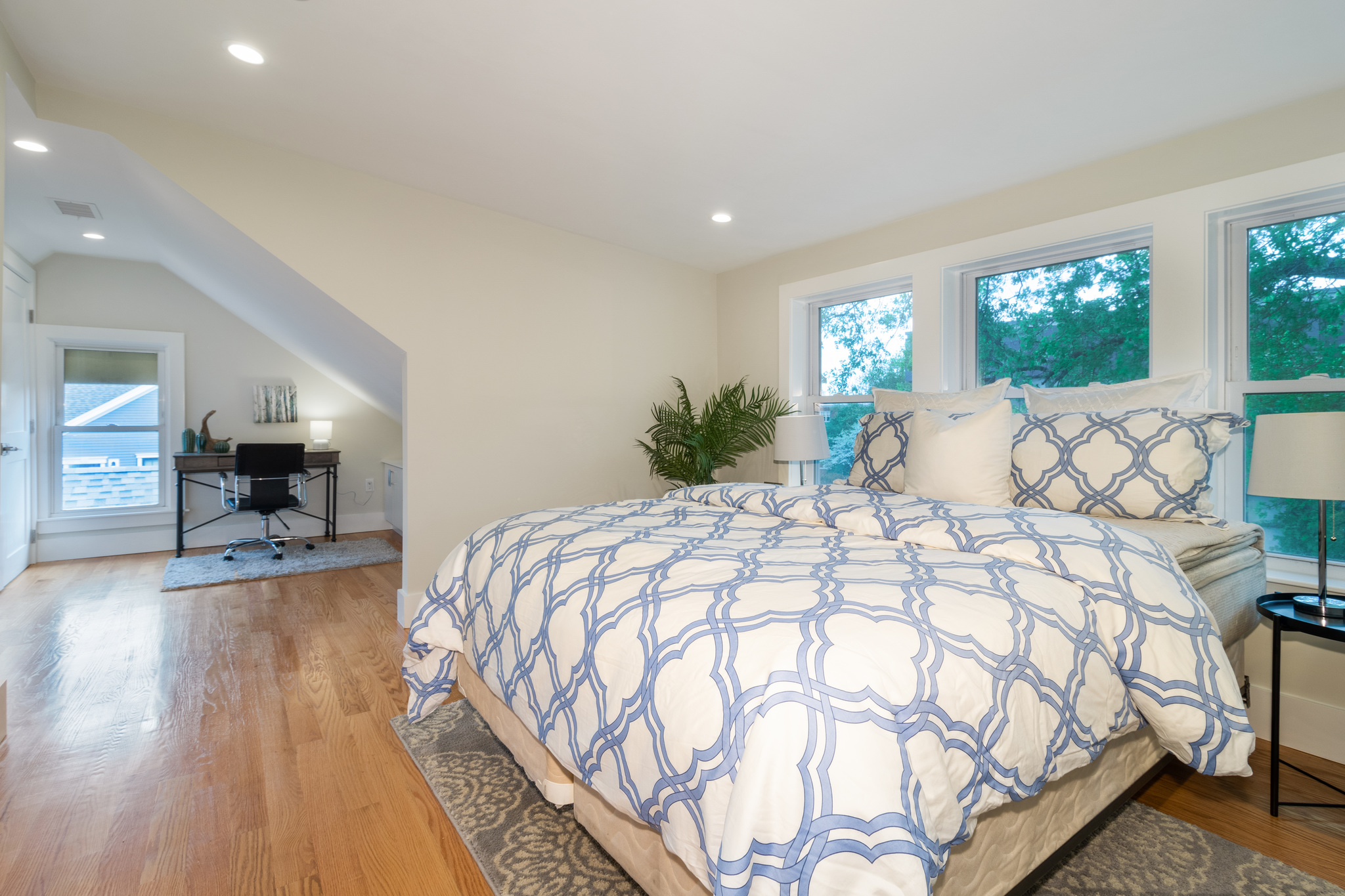 293 Rindge Ave, Porter Square