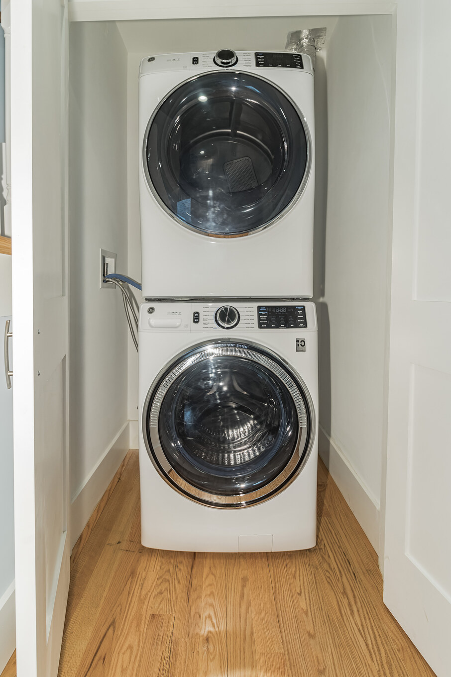 293 Rindge Ave, Porter Square