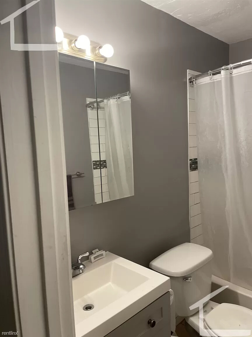 115 Hampshire St, Cambridgeport