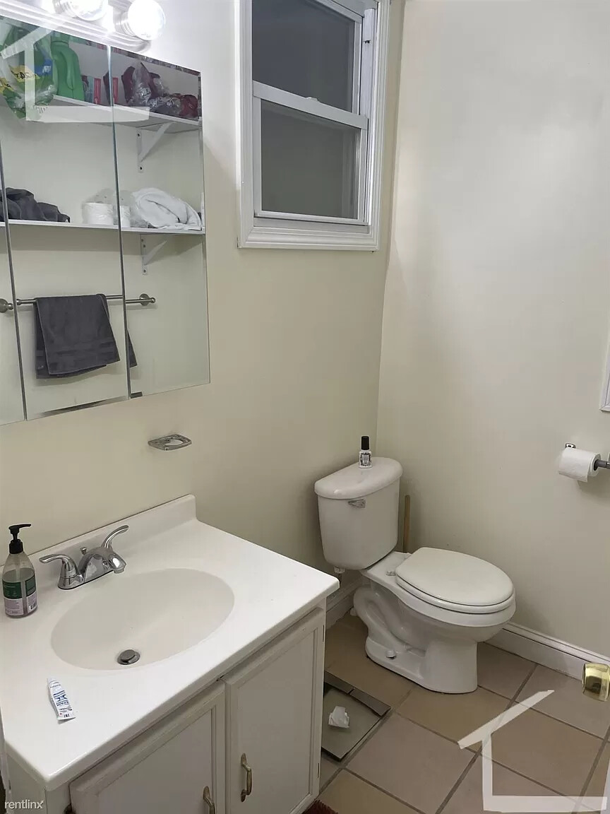 115 Hampshire St, Cambridgeport