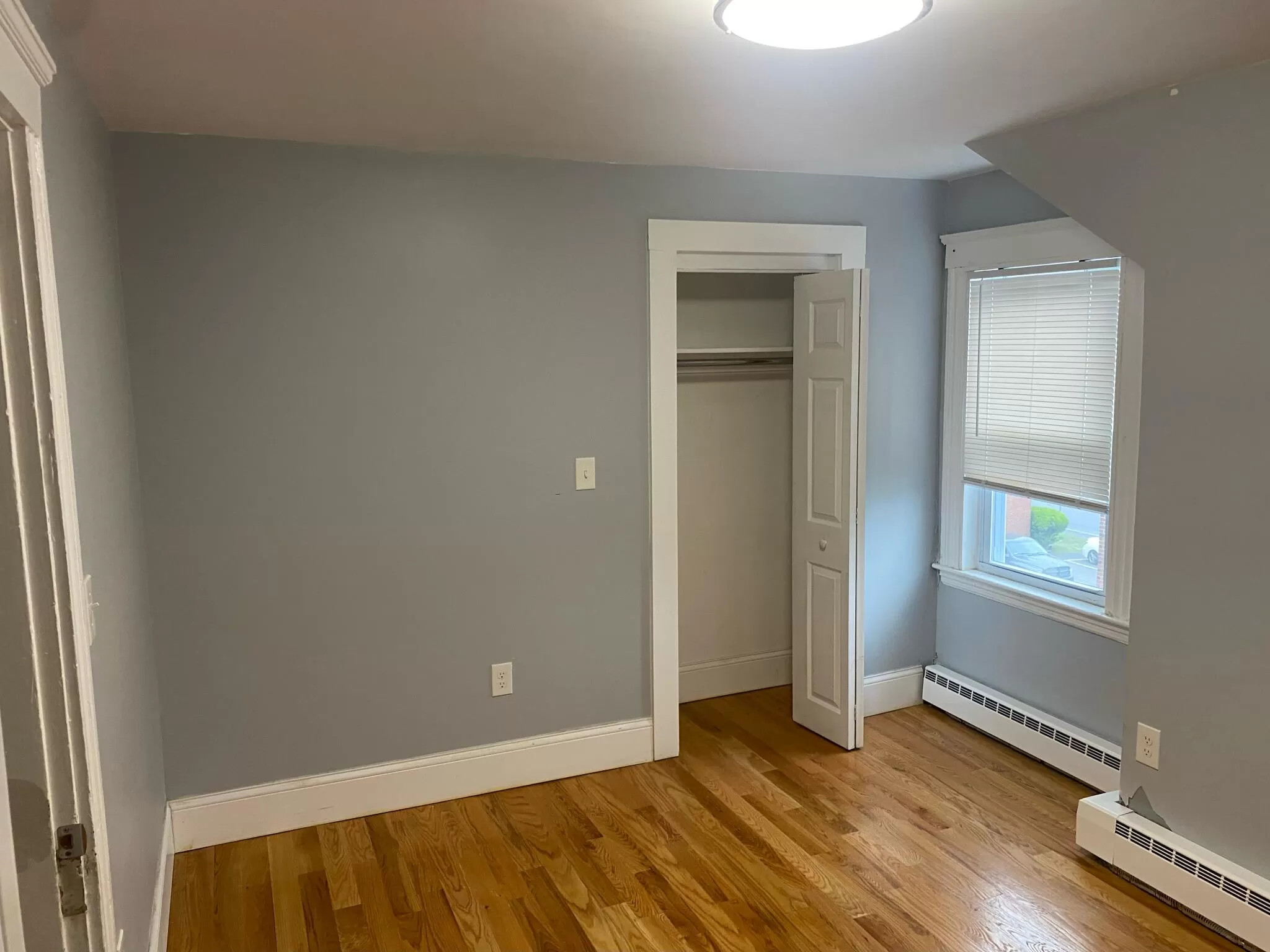 25 Richardson Cir, Framingham