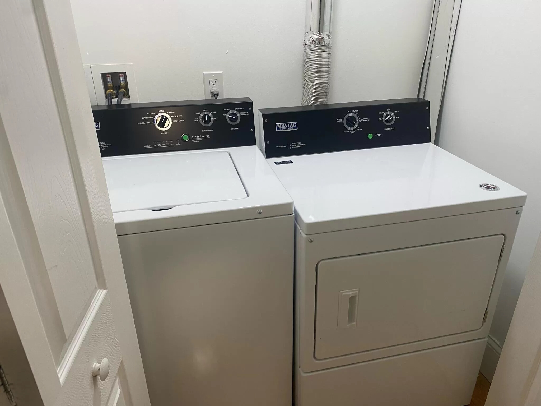 25 Richardson Cir, Framingham