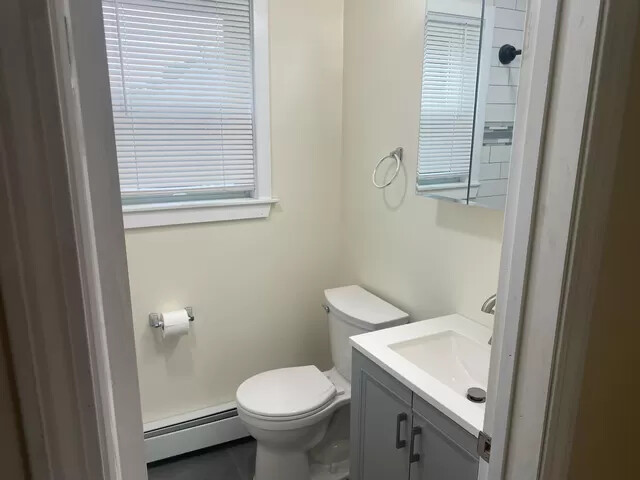 25 Richardson Cir, Framingham