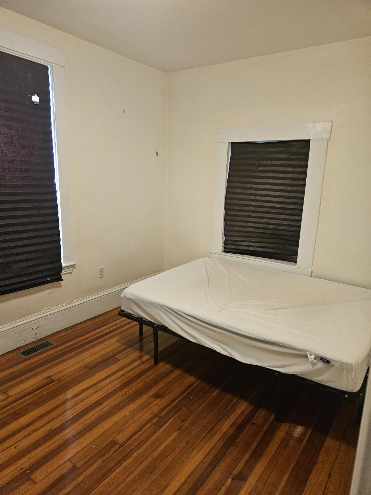 20 Moraine, Waverley Square