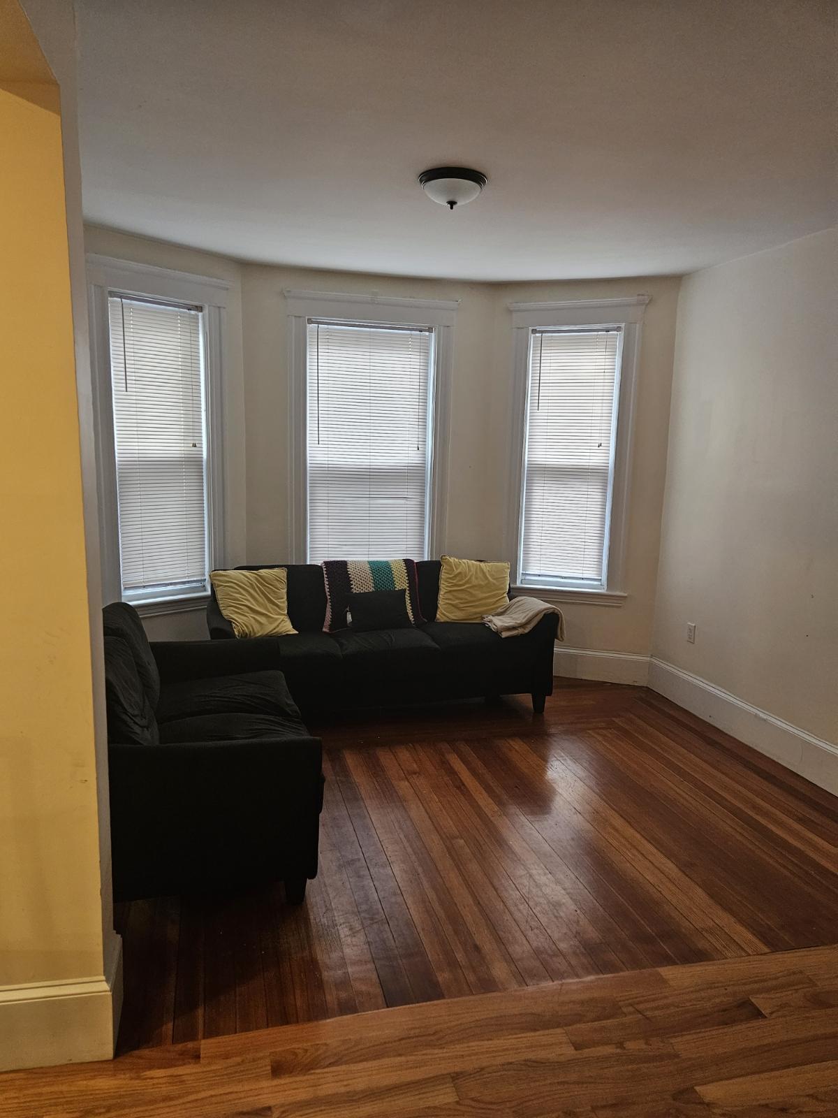 20 Moraine, Waverley Square