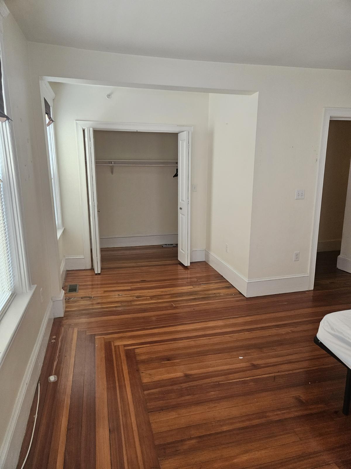 20 Moraine, Waverley Square