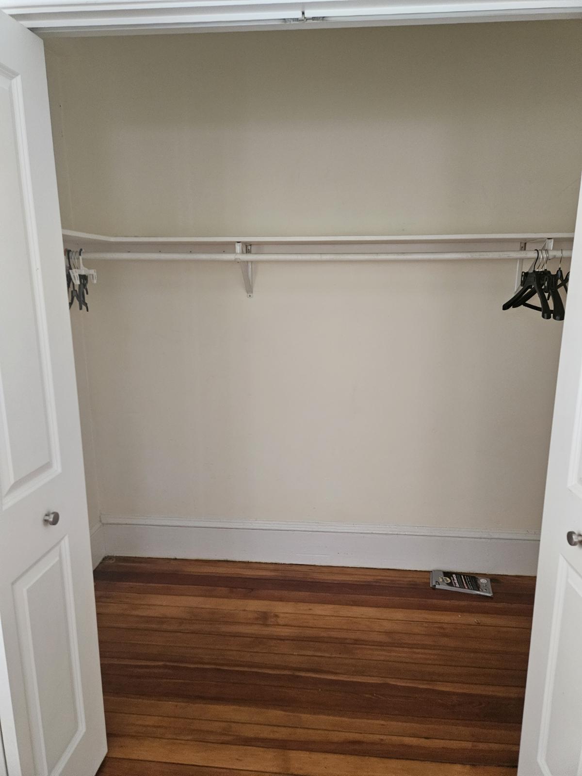 20 Moraine, Waverley Square