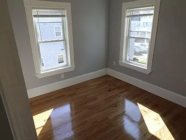 37 Clinton St, Framingham