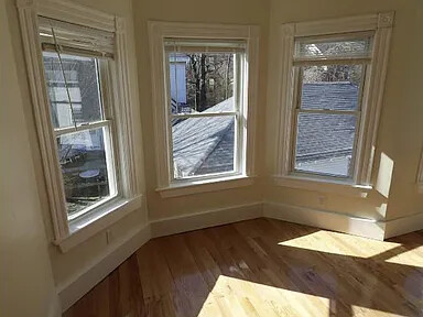 37 Clinton St, Framingham