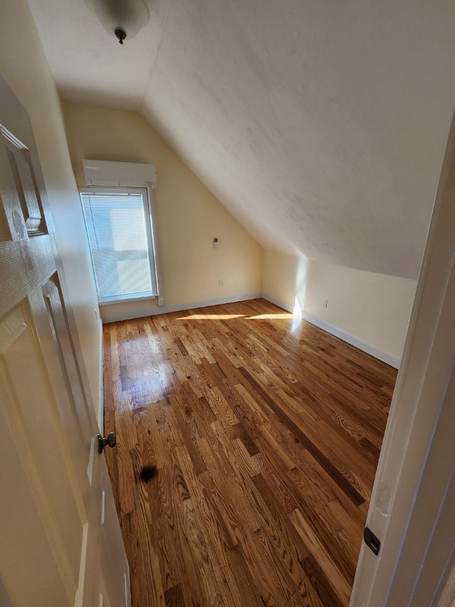 18 Cotting Ave, Highlands