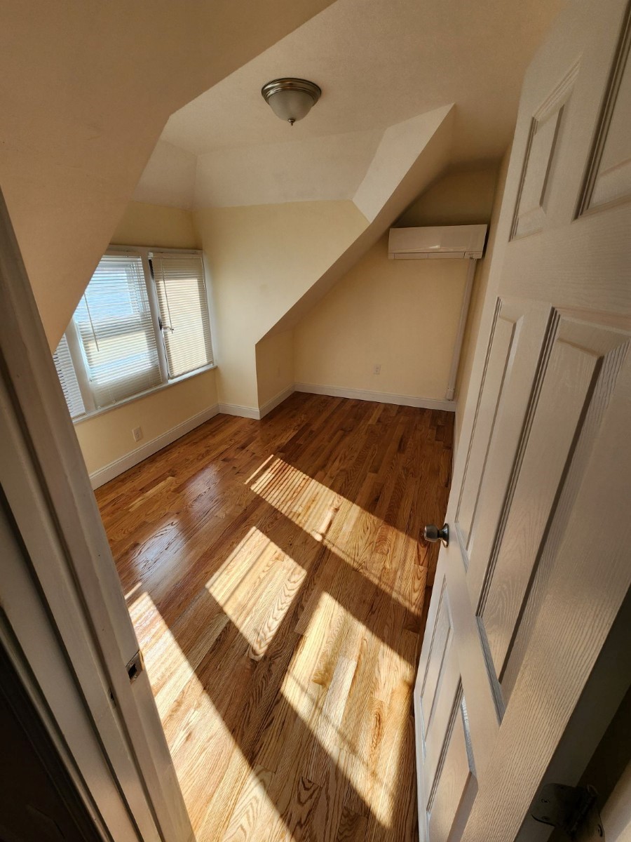 18 Cotting Ave, Highlands