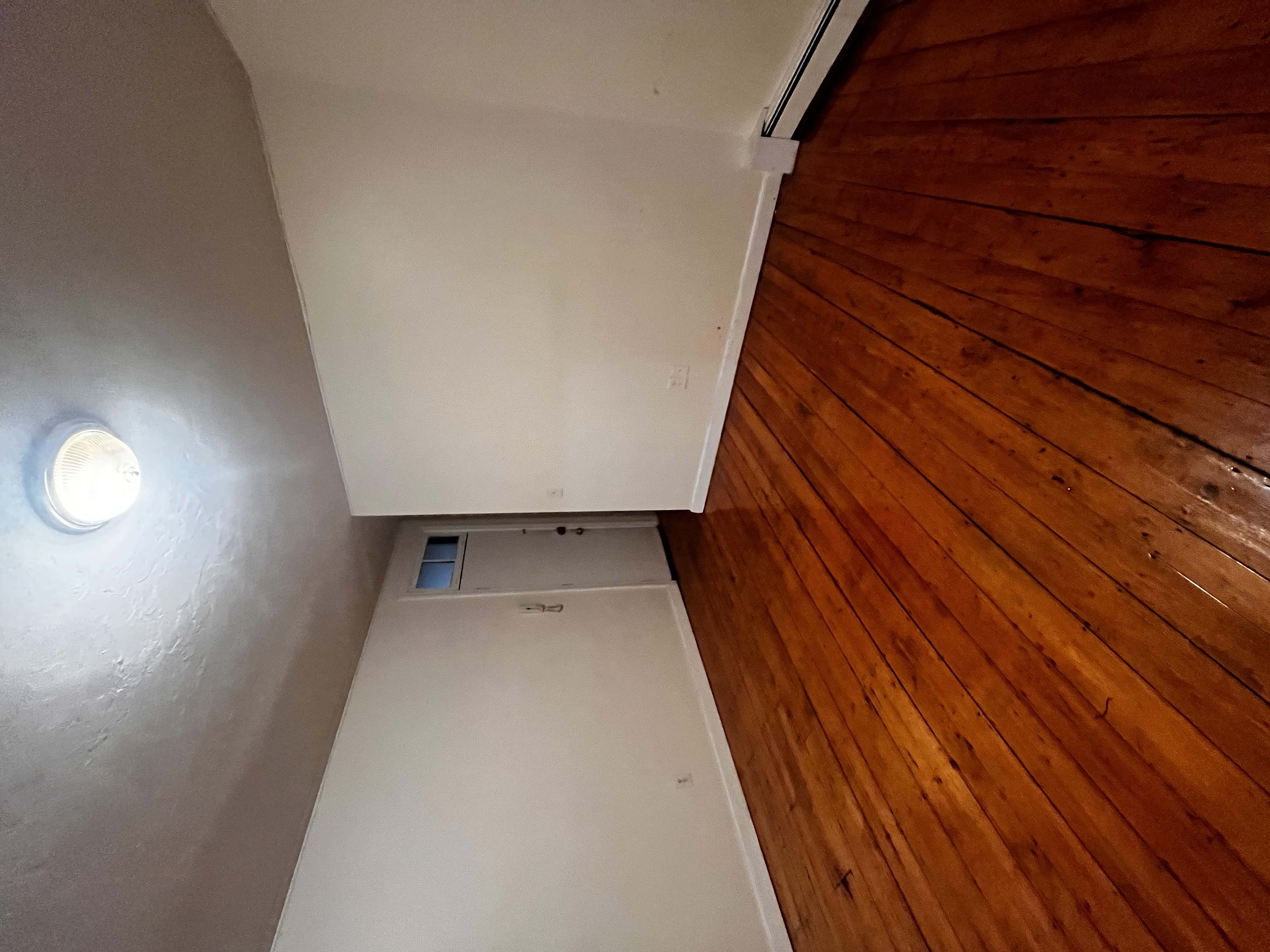 Photos of apartment on Hampshire St.,Cambridge MA 02139