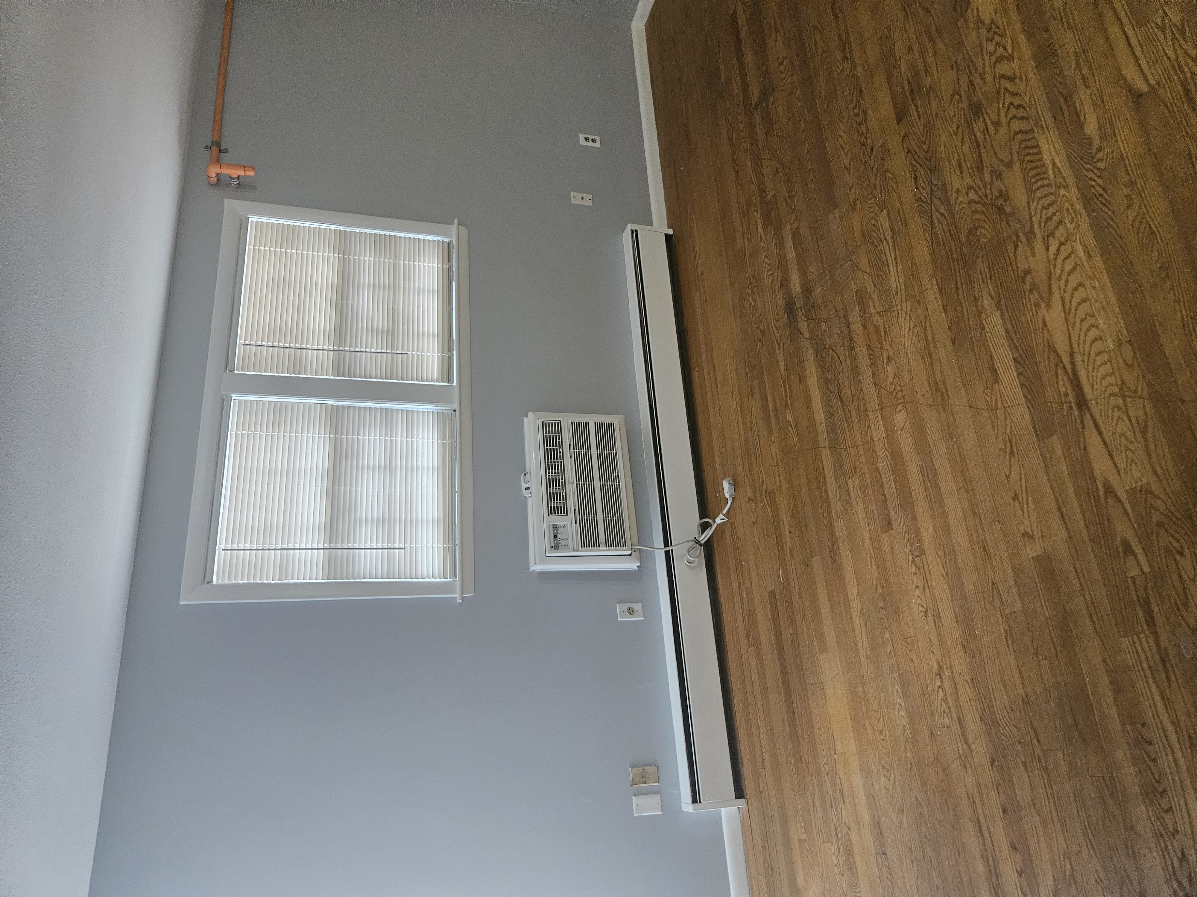 Photos of apartment on Main St.,Waltham MA 02453