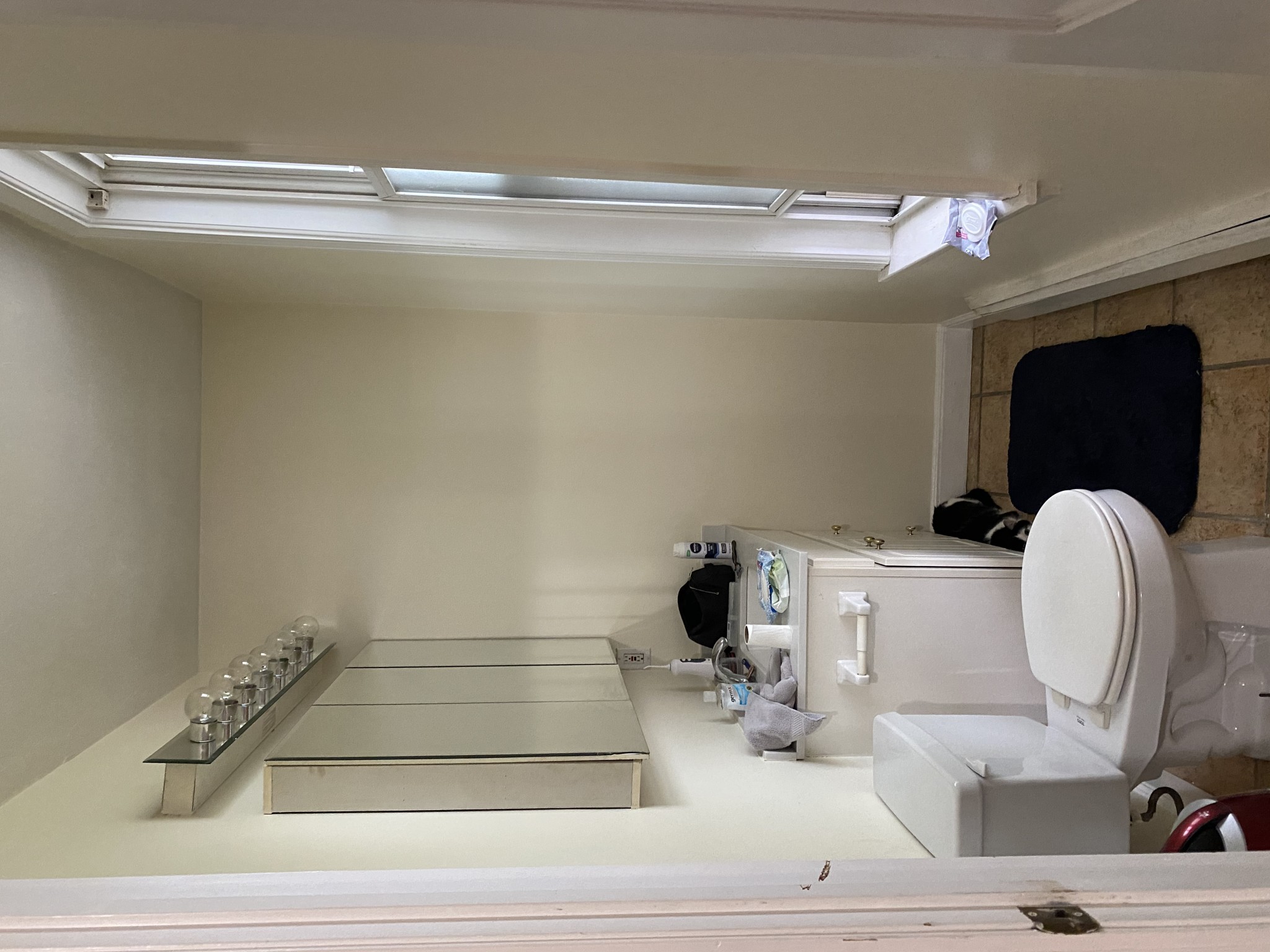 Photos of apartment on Hampshire St.,Cambridge MA 02139