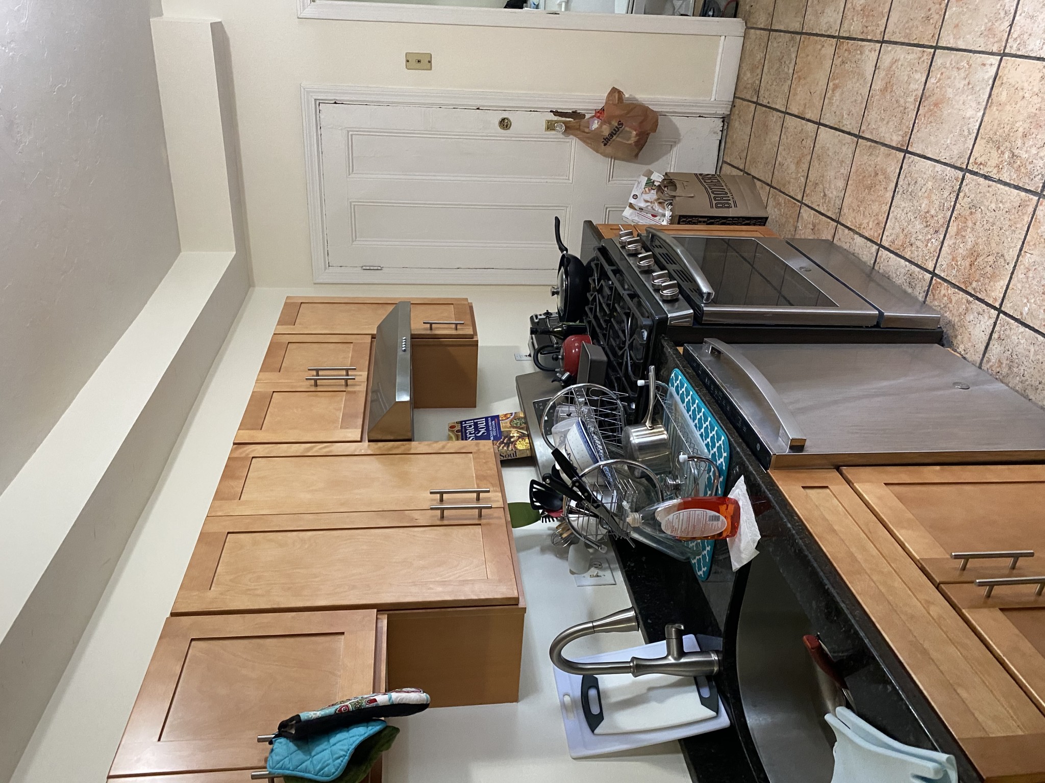 Photos of apartment on Hampshire St.,Cambridge MA 02139