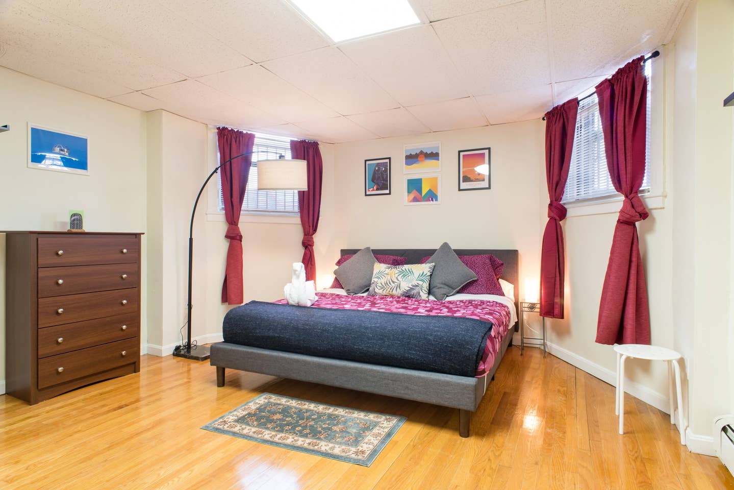 4 bed, 2.5 bath apartment for rent at 43 Bay State Rd Unit B1, Fenway