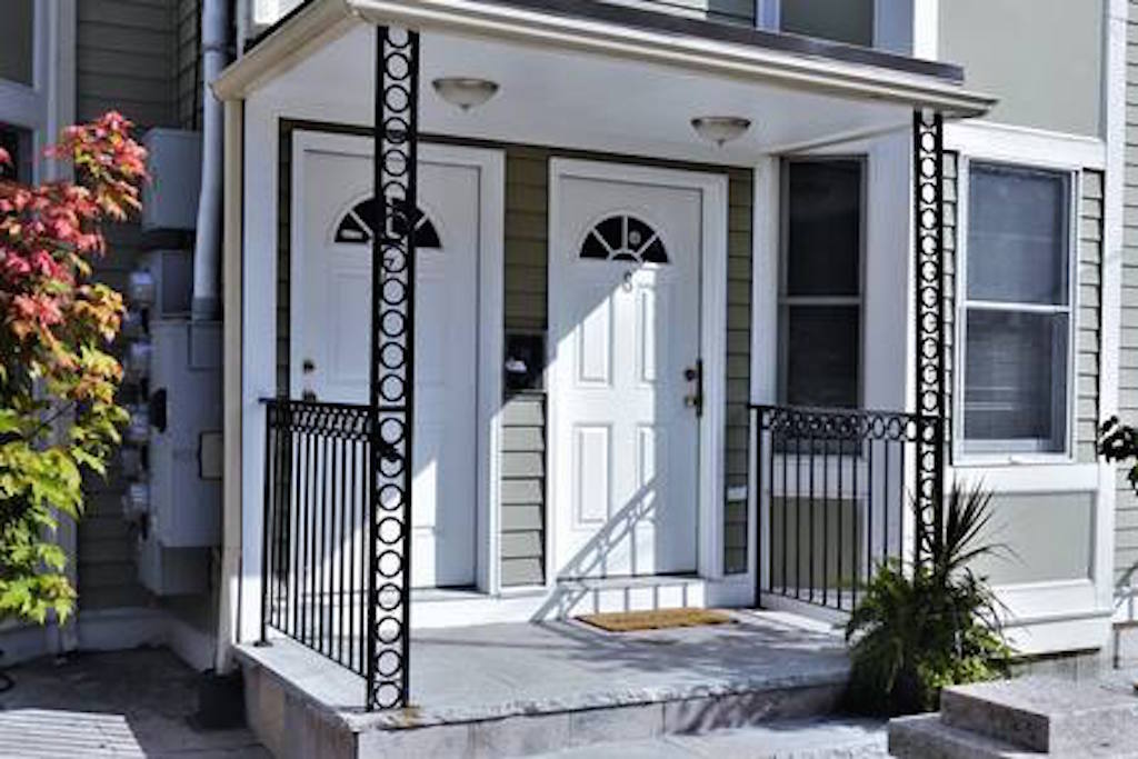 4 bed, 2 bath apartment for rent at 103 Allston St Unit 3, Allston — photo 14 of 14