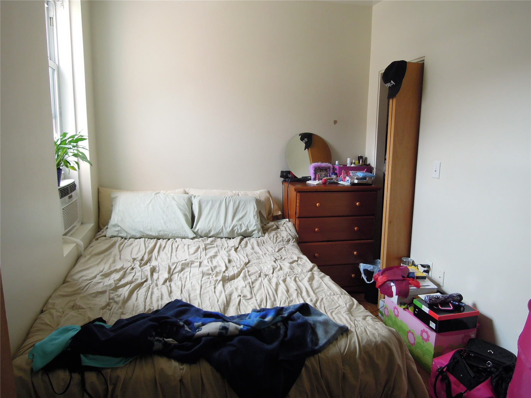 2 bed, 1 bath apartment for rent at 171 Hemenway St Unit 20, Fenway — photo 2 of 2