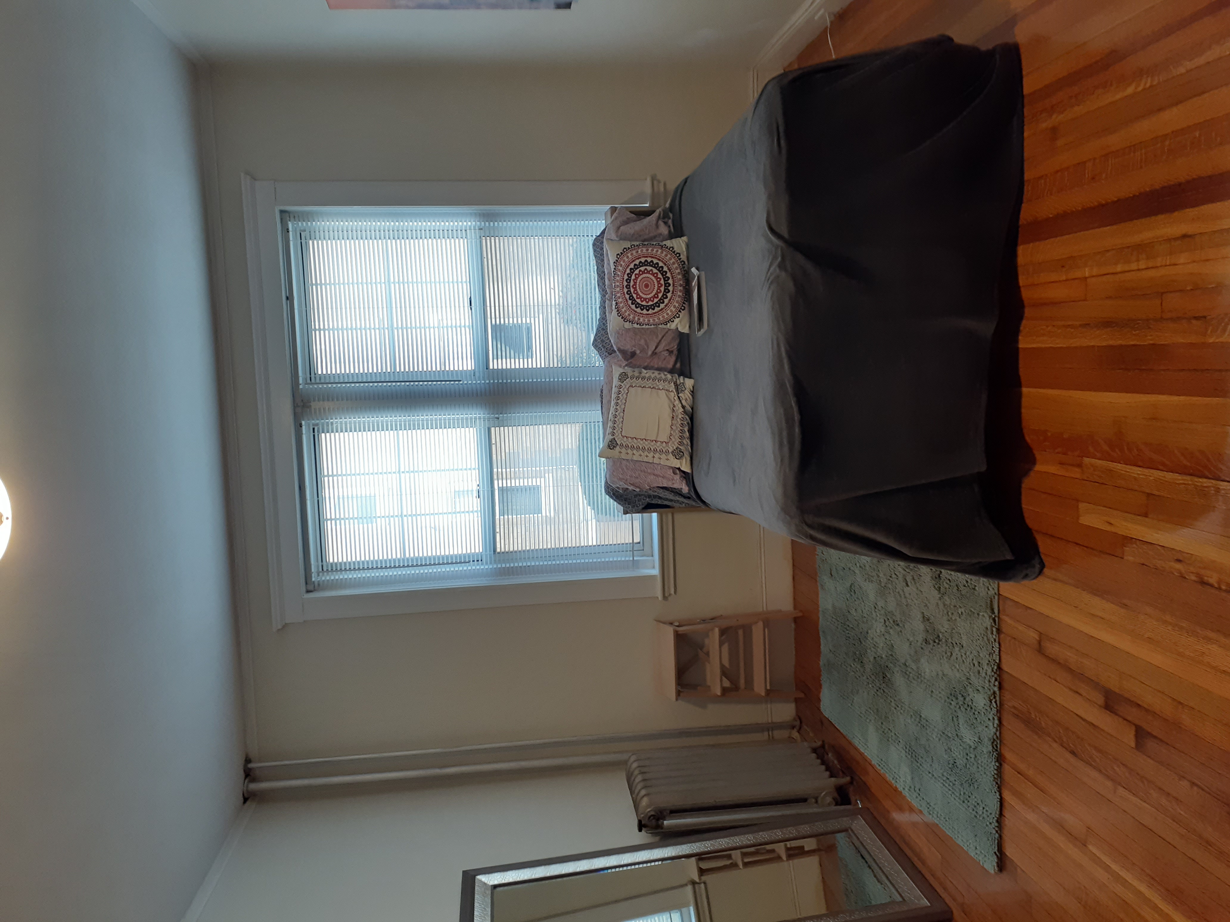 1 bed, 1 bath apartment for rent at 91 Maple St Unit 1, Malden — photo 1 of 6