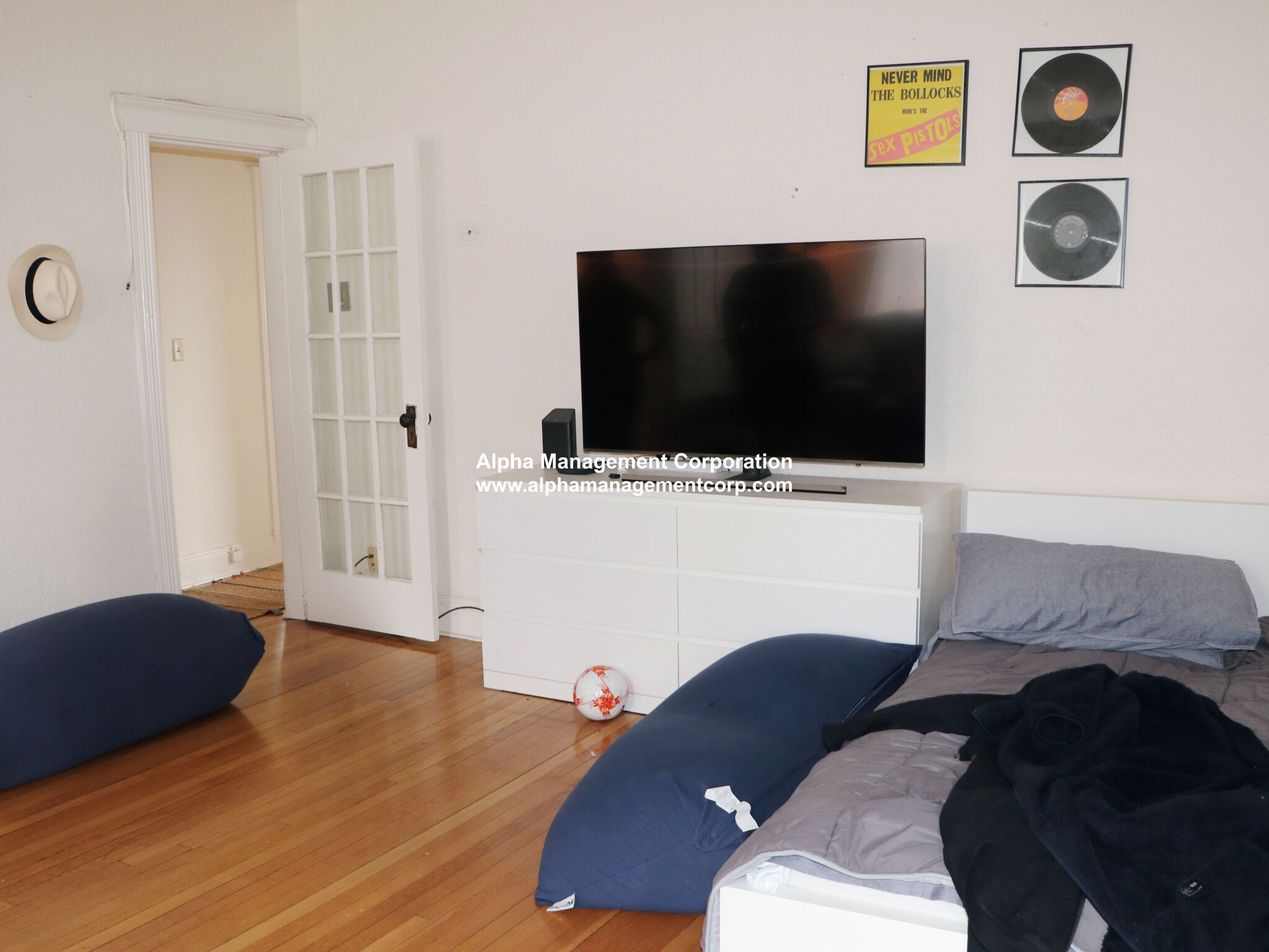 Photos of apartment on Sewall,Boston MA 02446