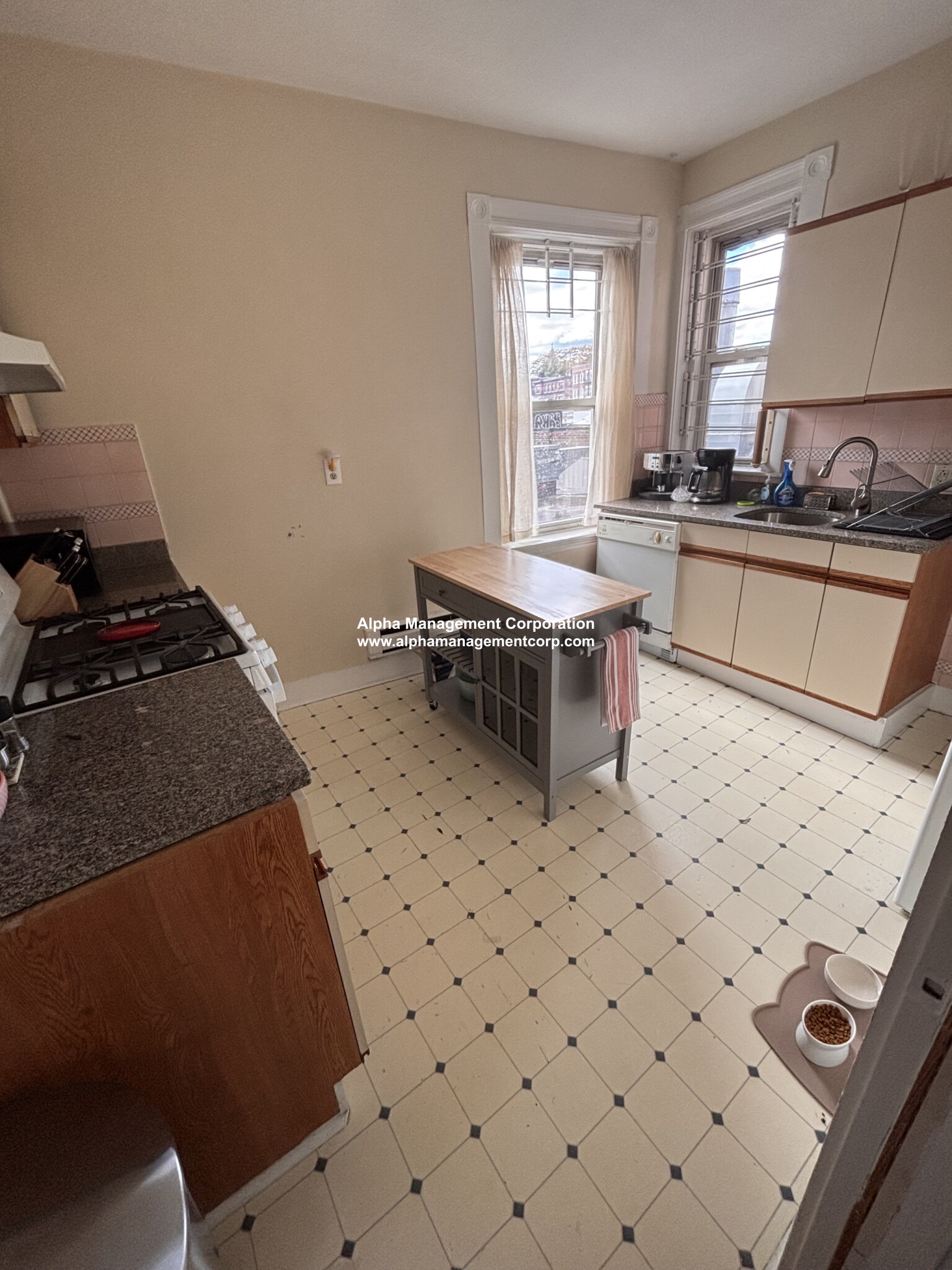 Rental image