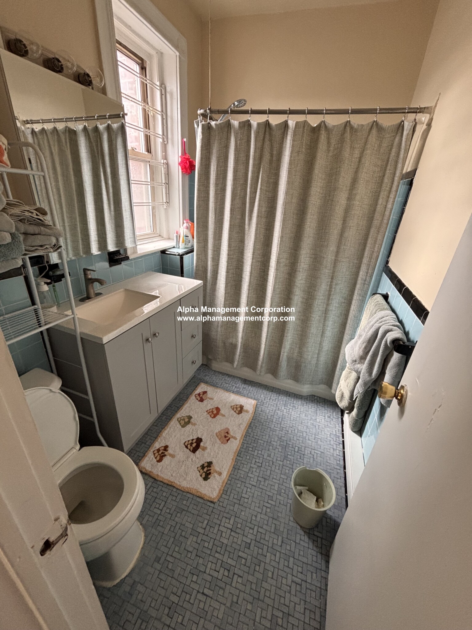 Rental image