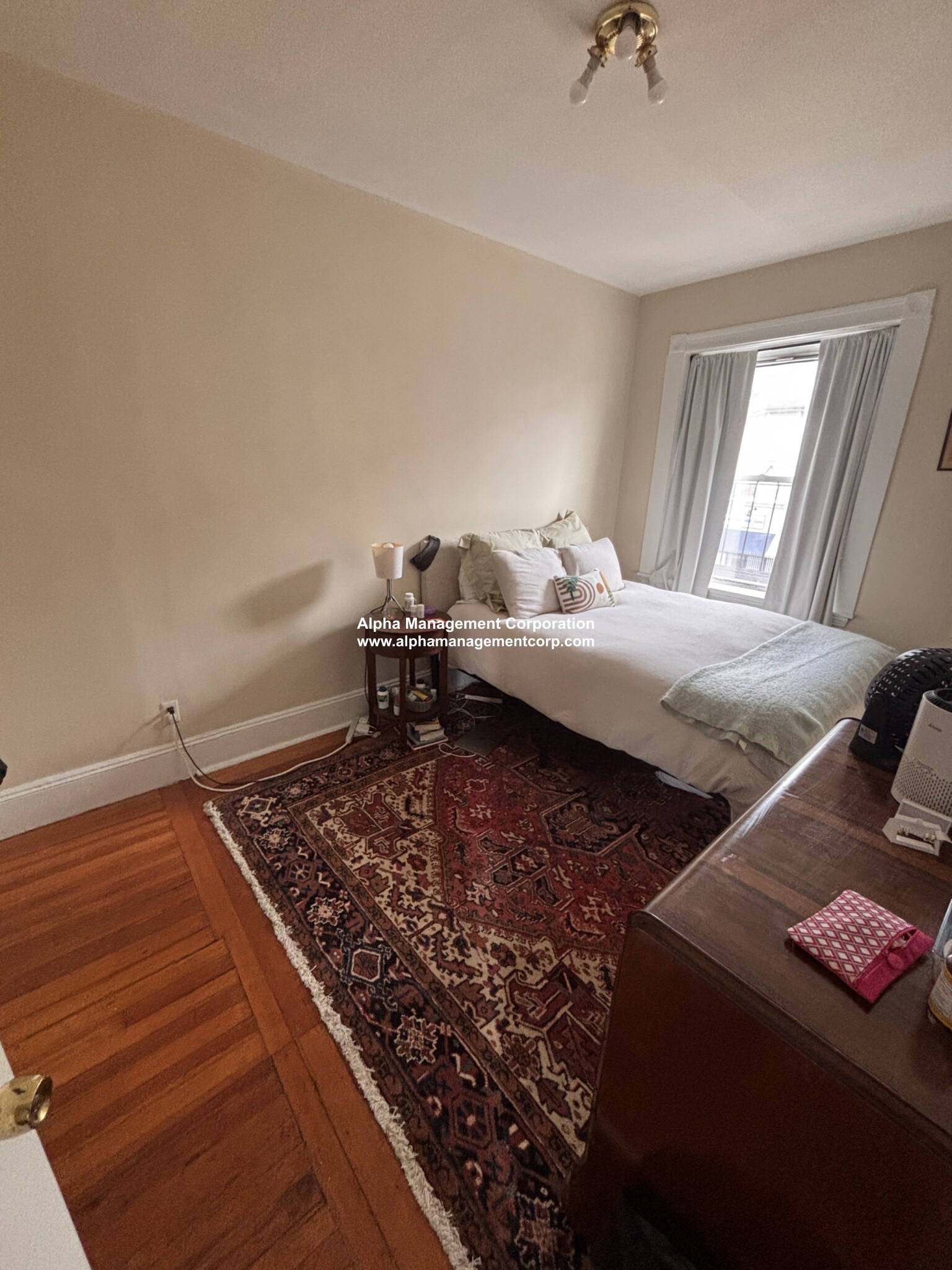 Rental image