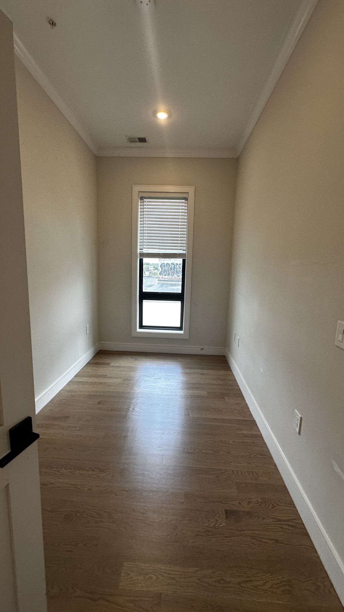 16 Highgate St, Allston