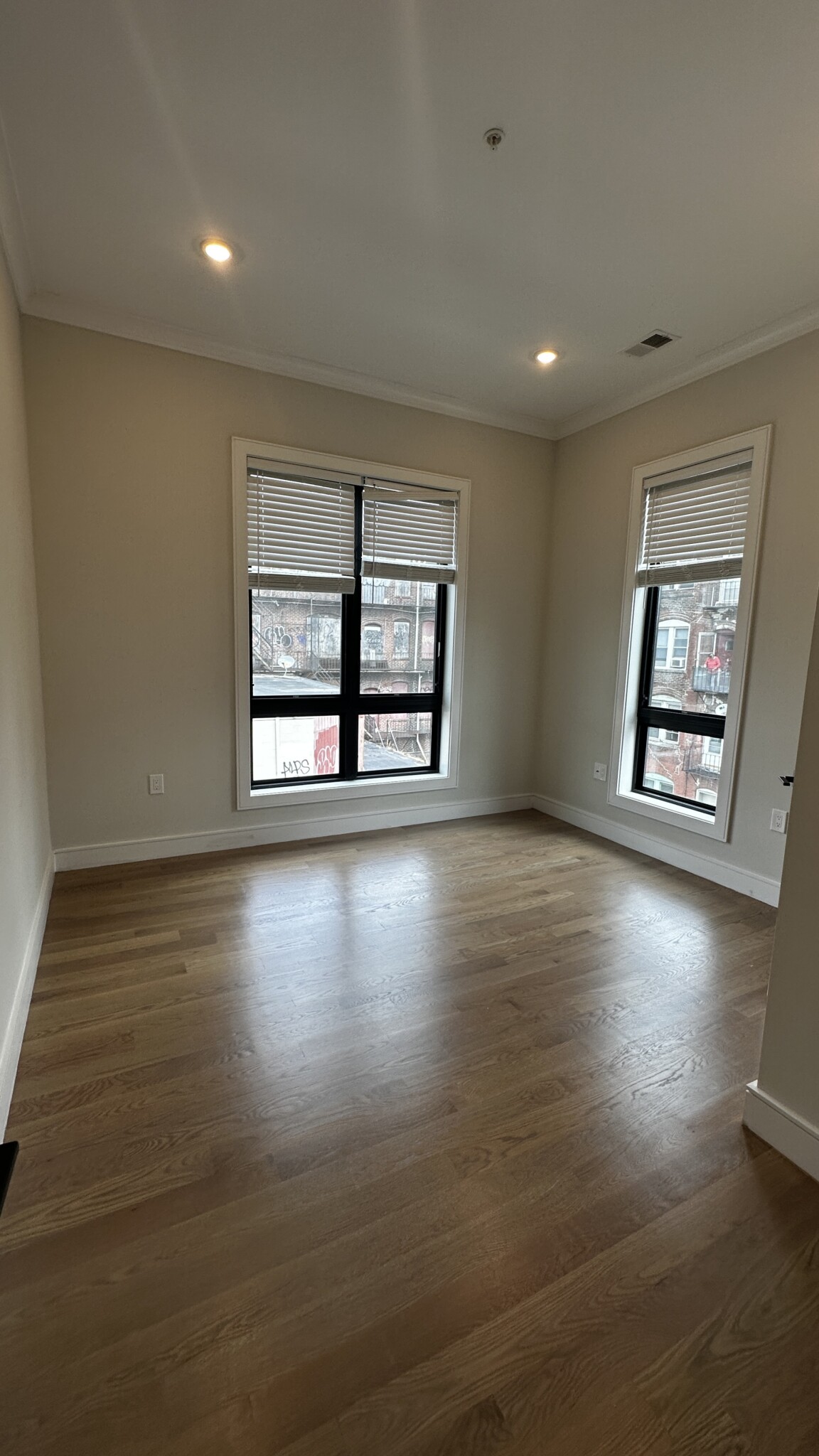 16 Highgate St, Allston