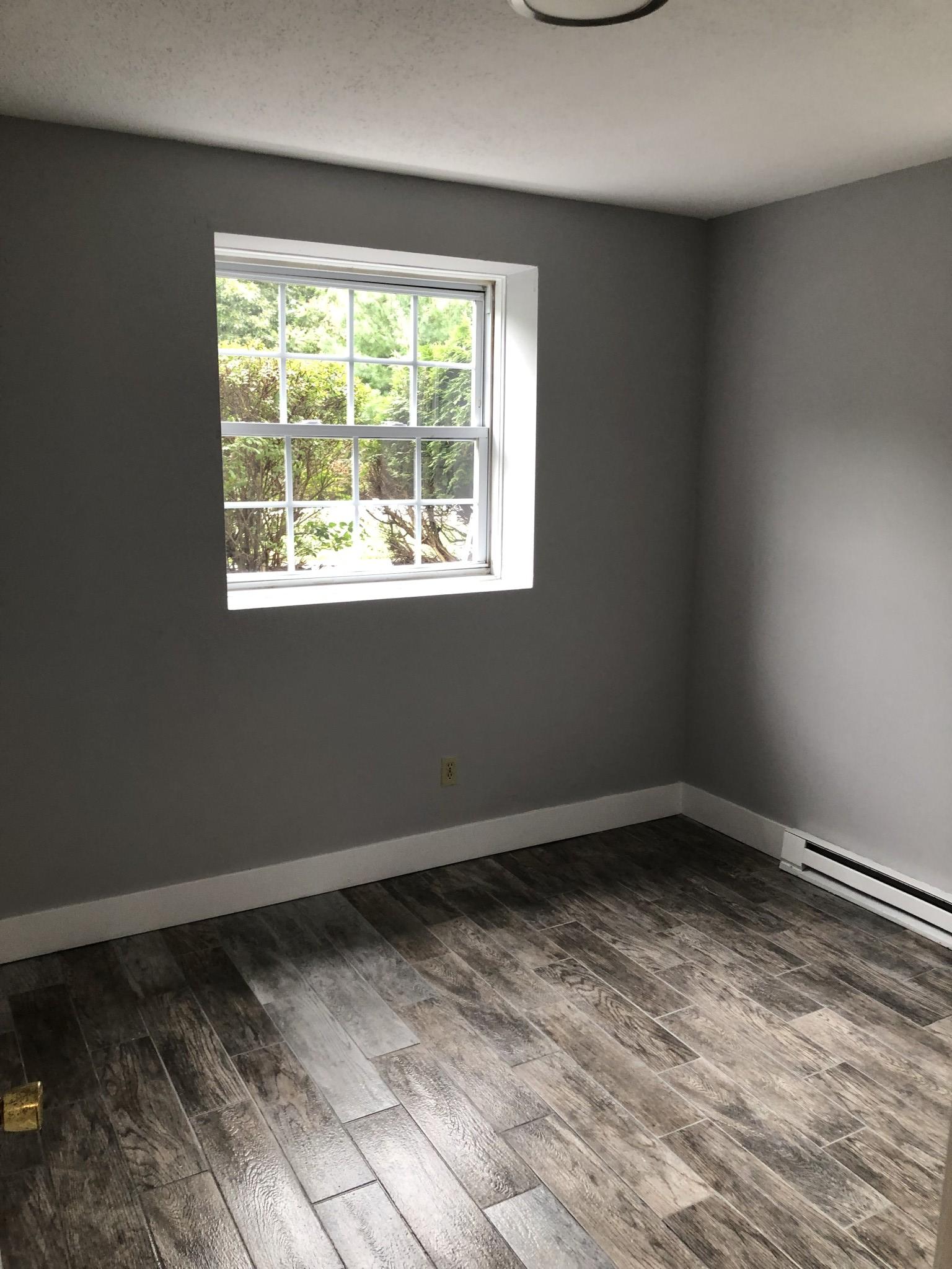 217 Beaver Dam Rd, Plymouth