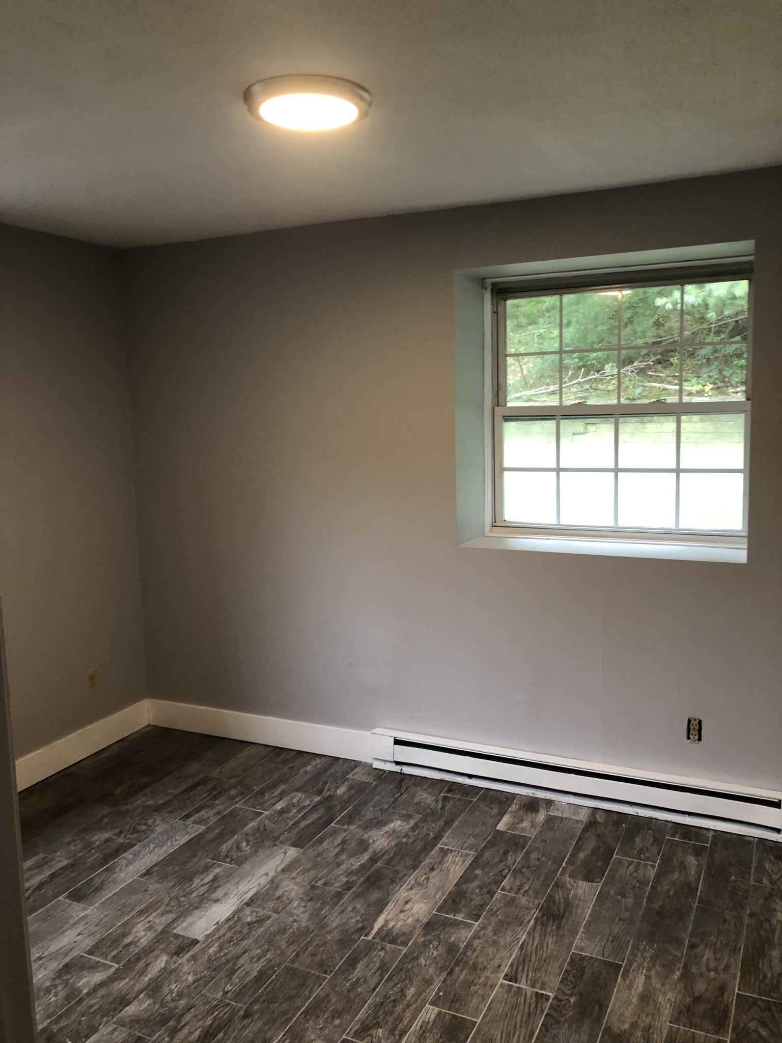 217 Beaver Dam Rd, Plymouth