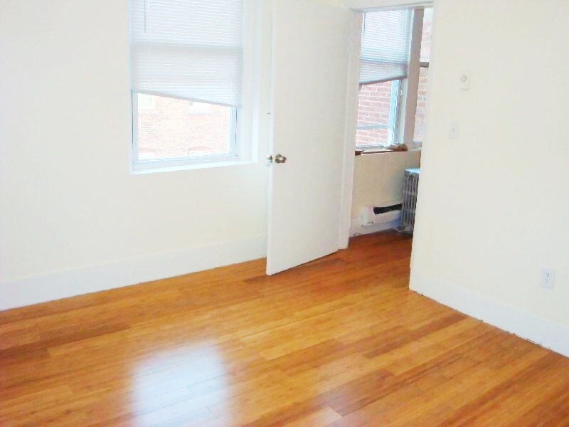 210 Maverick St, East Boston