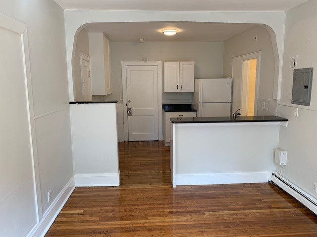 233 Lafayette St, Salem