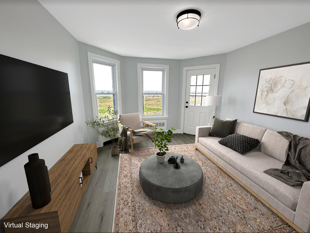 87 Winthrop Shore Dr, Winthrop