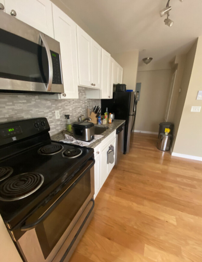 53 Chelsea St, East Boston