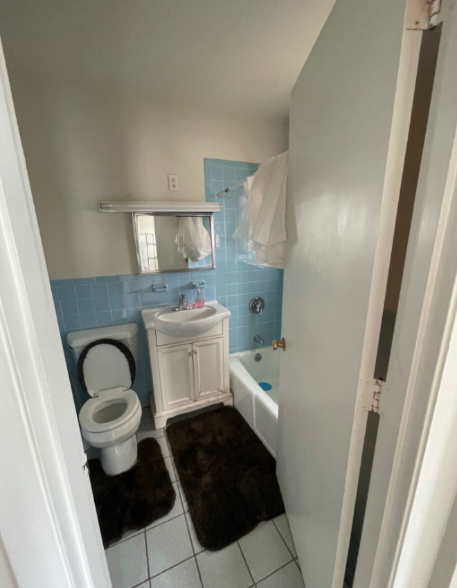 87 Winthrop Shore Dr, Winthrop