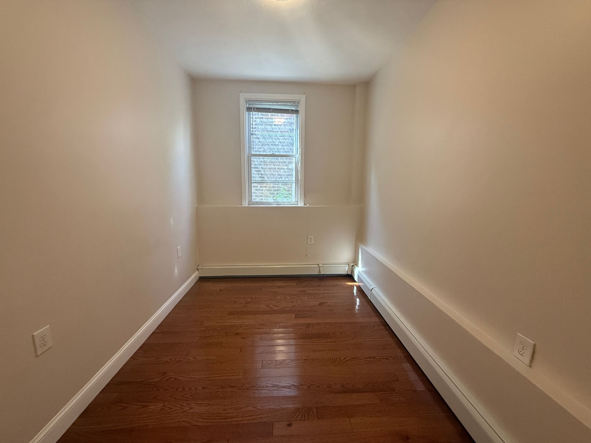 Photos of apartment on Sumner St.,Boston MA 