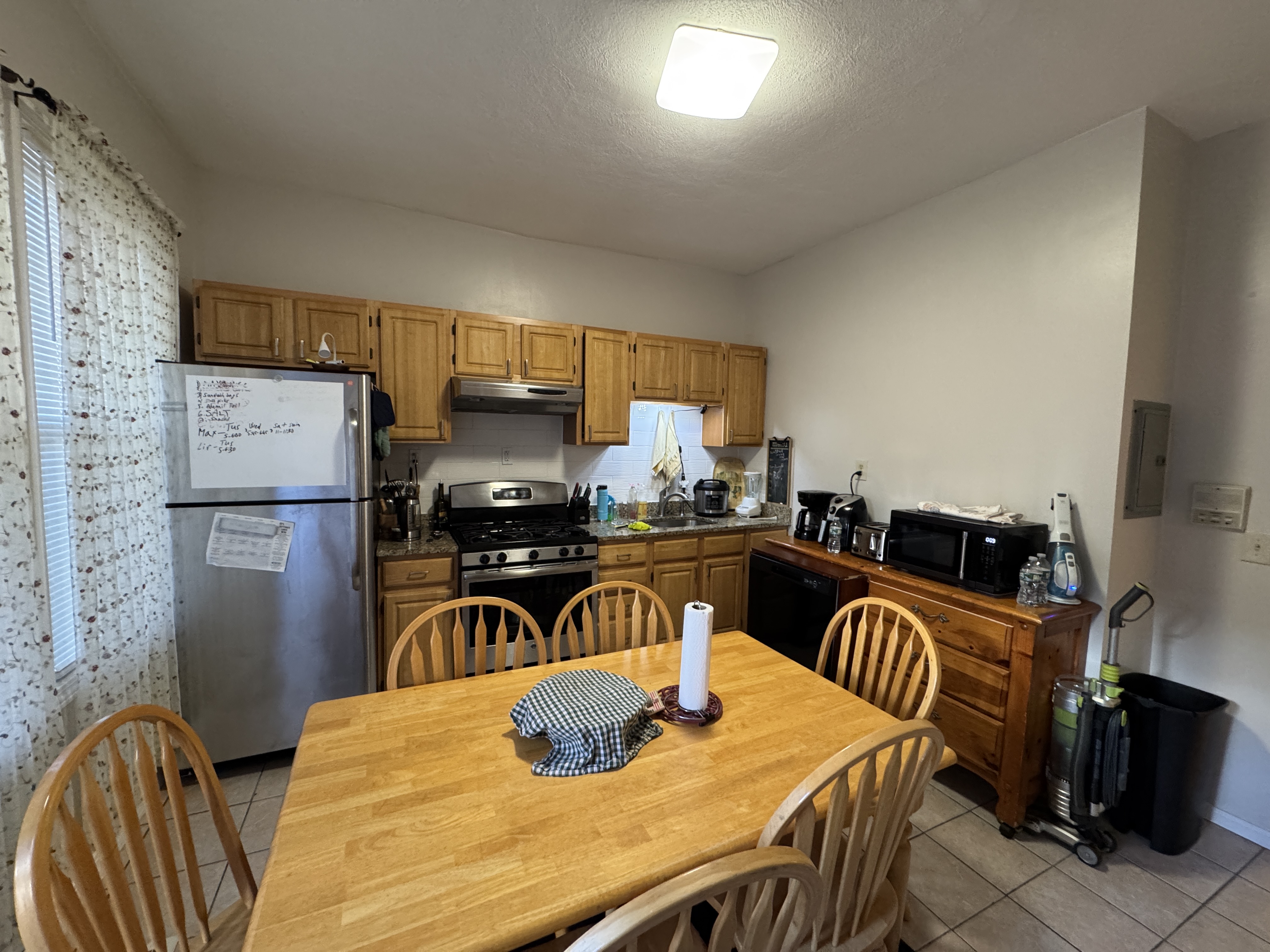 Photos of apartment on Chelsea St.,Boston MA 02128