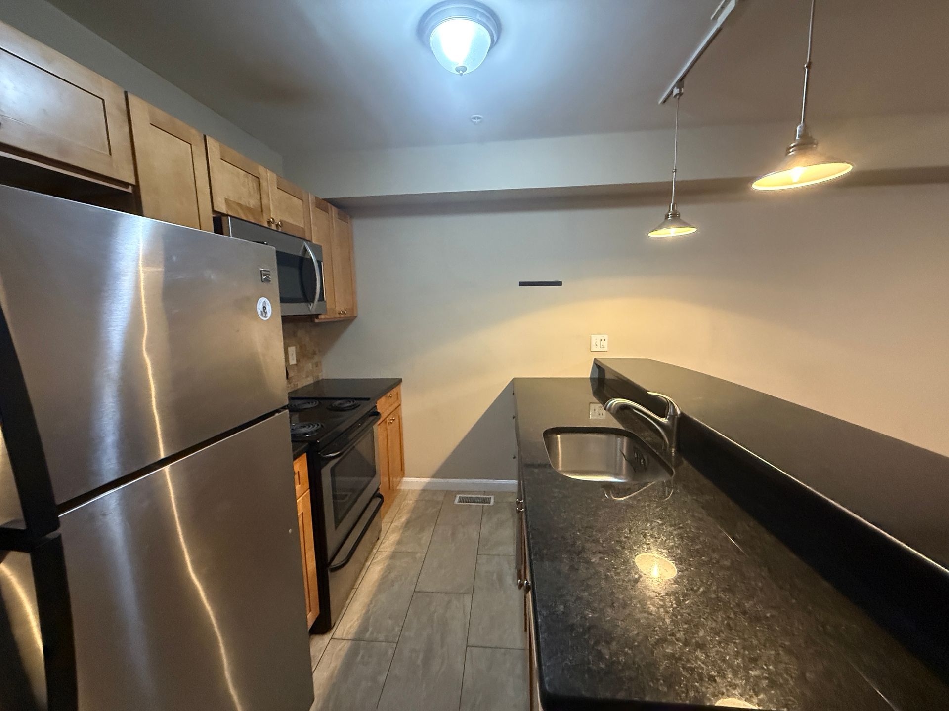 Photos of apartment on Chelsea St.,Boston MA 02128