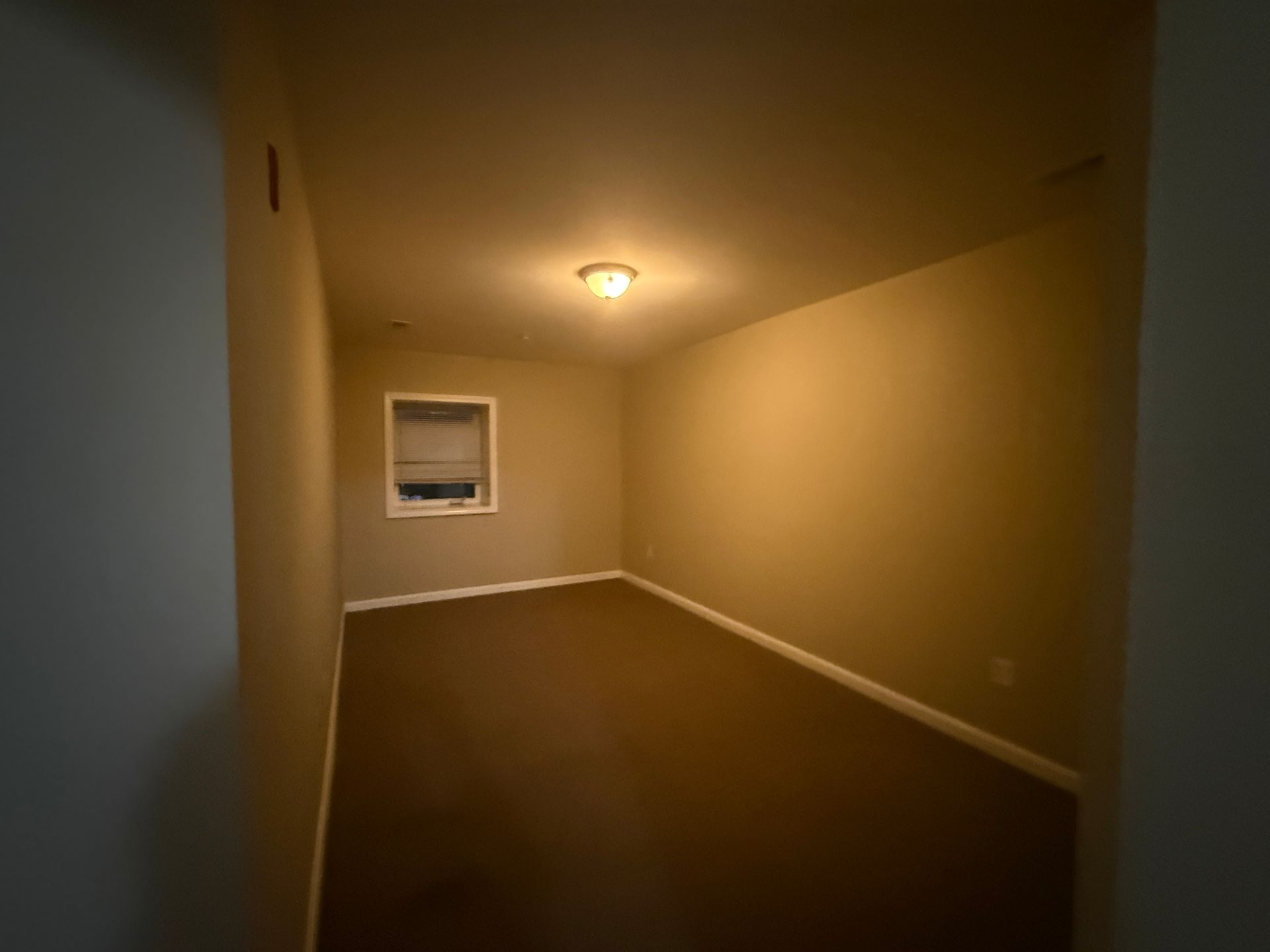 Photos of apartment on Chelsea St.,Boston MA 02128