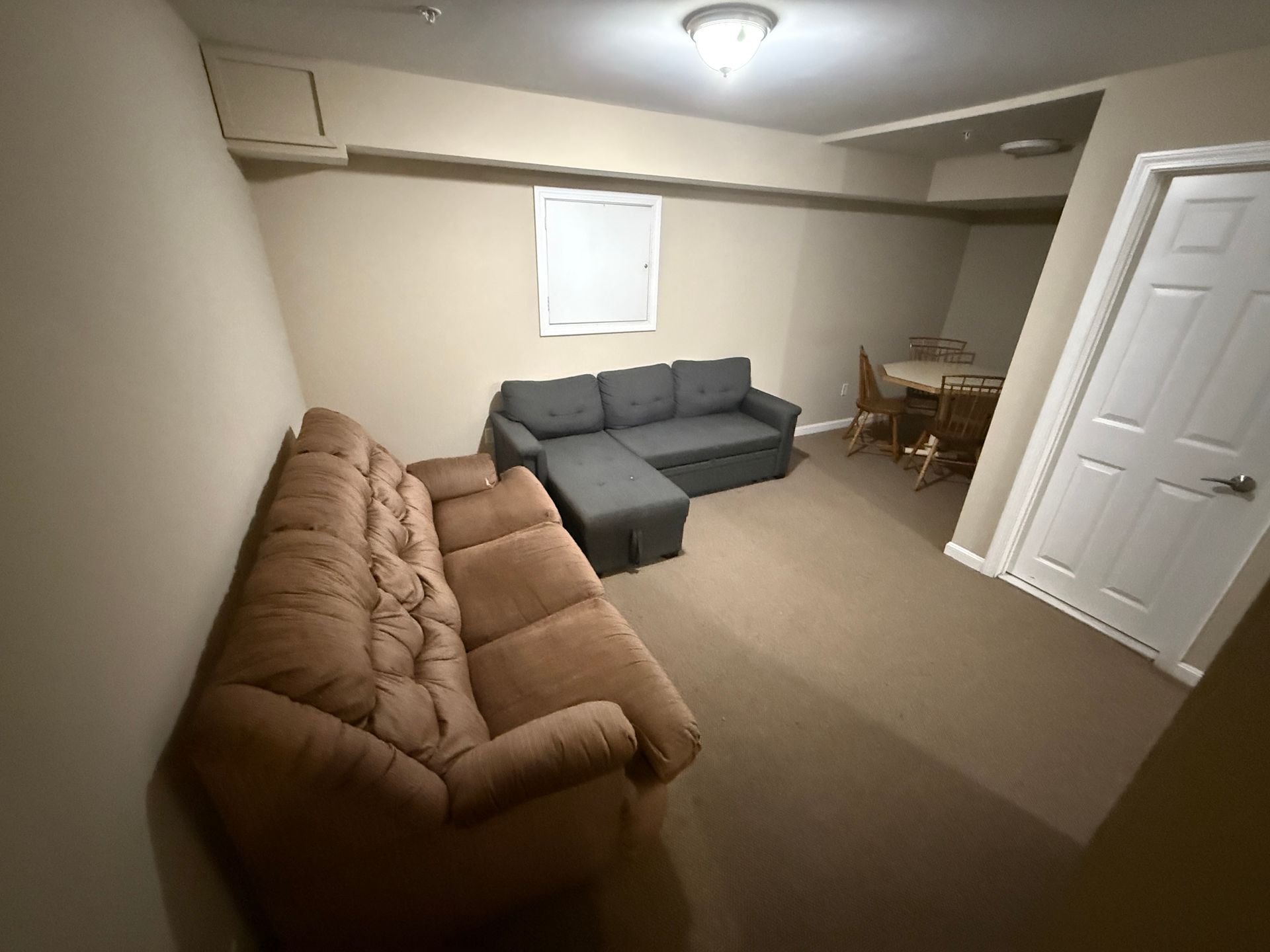 Photos of apartment on Chelsea St.,Boston MA 02128