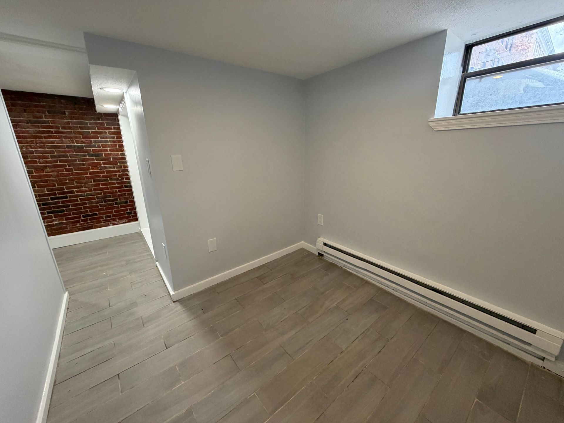 Photos of apartment on Chelsea St.,Boston MA 02128