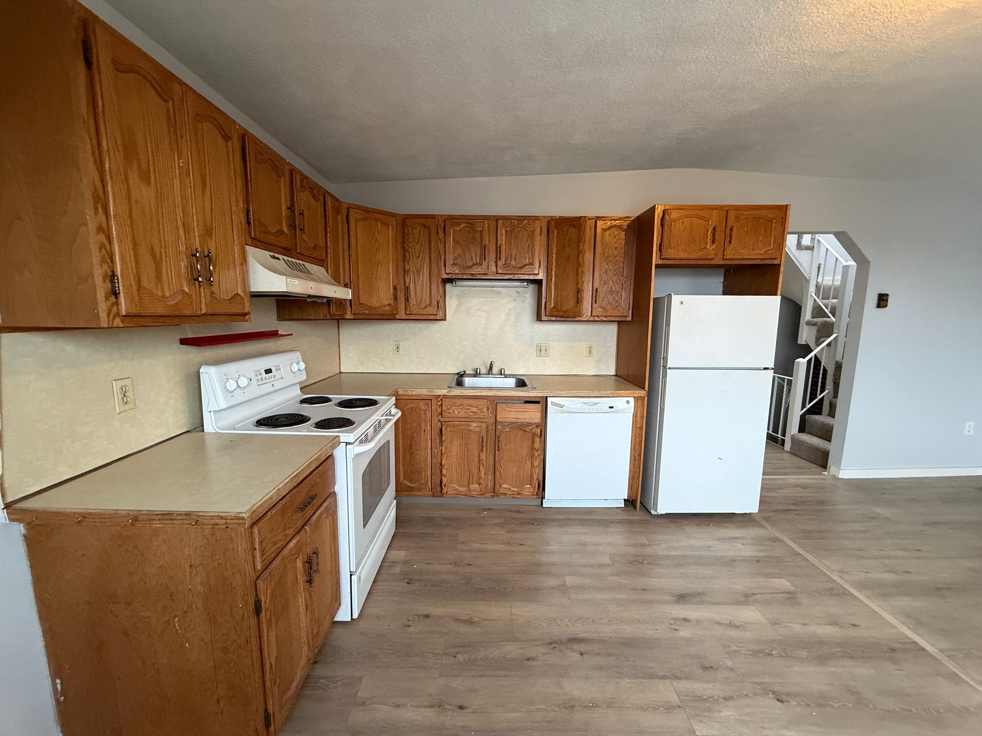 Photos of apartment on Chelsea St.,Boston MA 02128