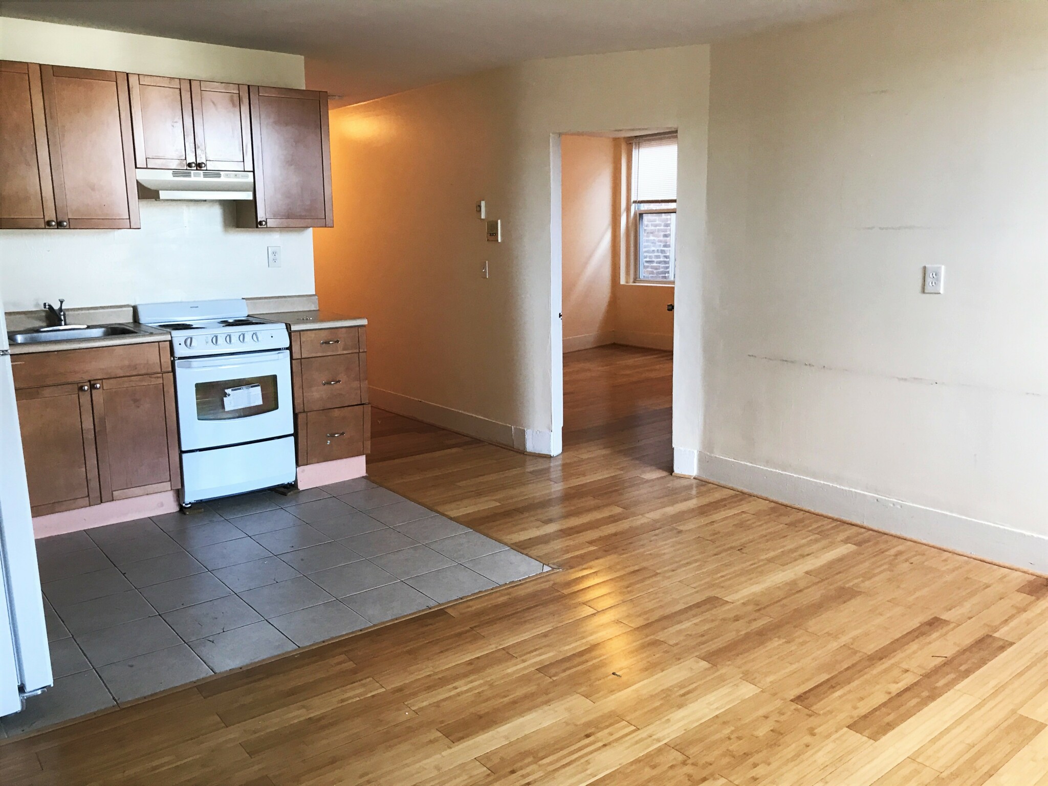 210 Maverick St, East Boston