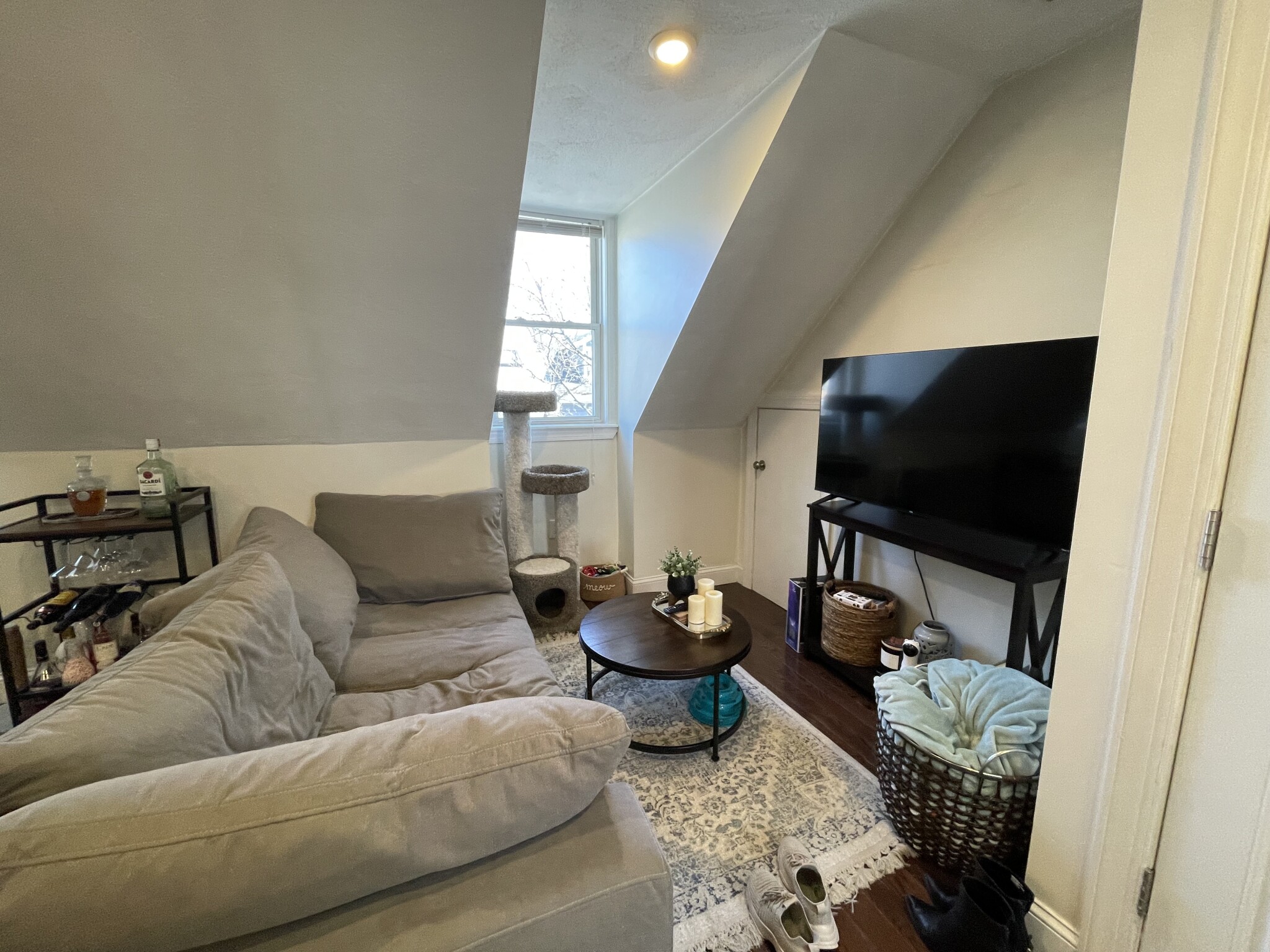 Photos of apartment on Brooks St.,Boston MA 02128