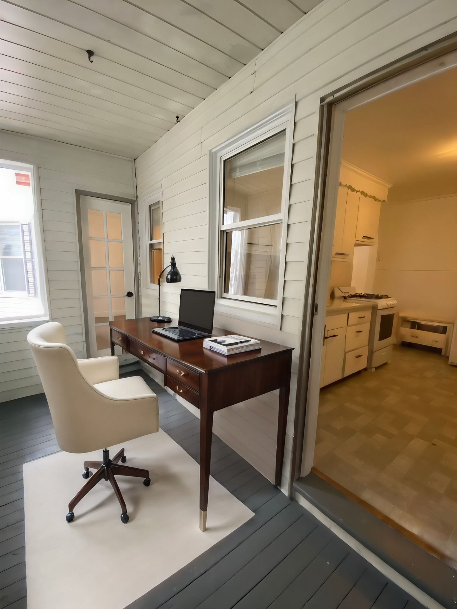 90 Winthrop Shore Dr, Winthrop