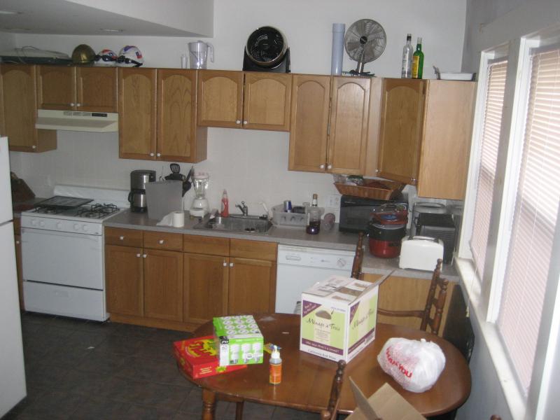 4 bed, 2 bath apartment for rent at 68 Chester St Unit 1, Allston — photo 12 of 20