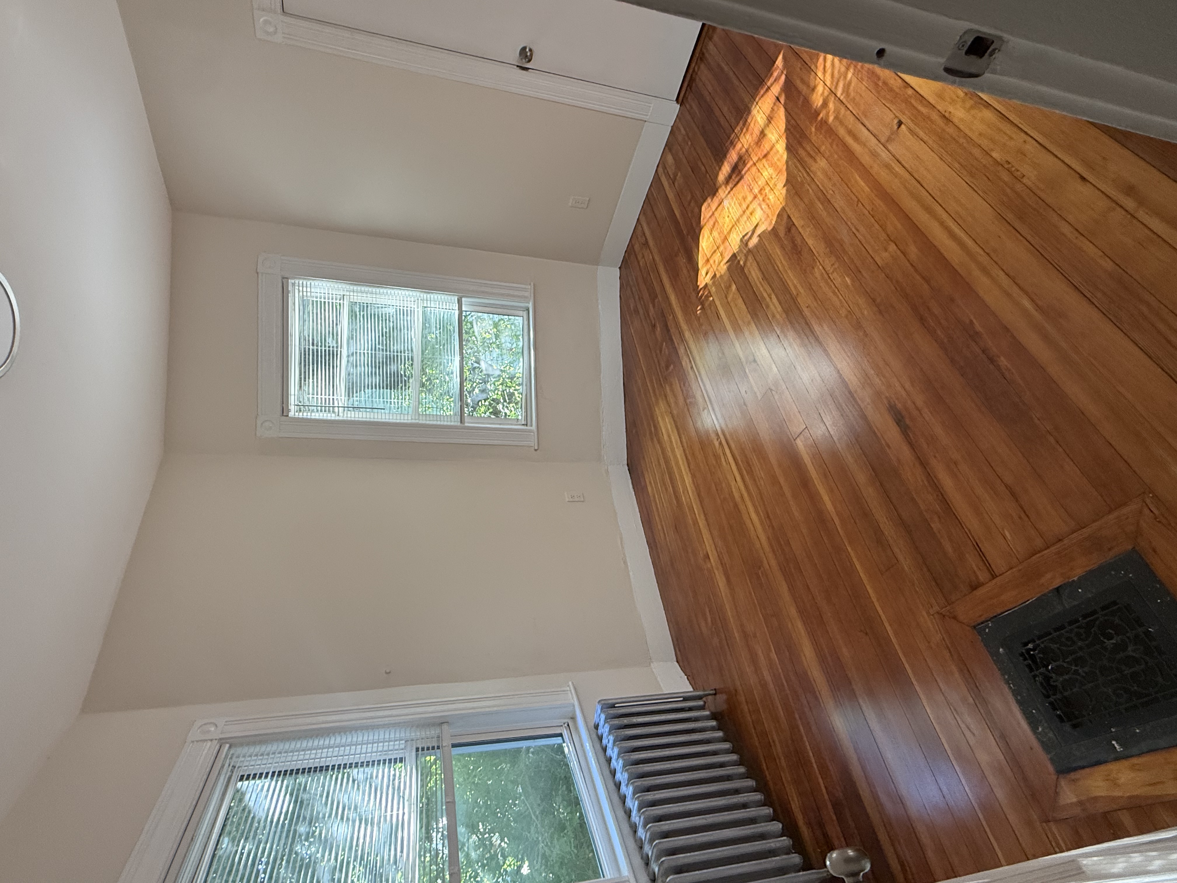 Photos of apartment on Brooks St.,Boston MA 02135